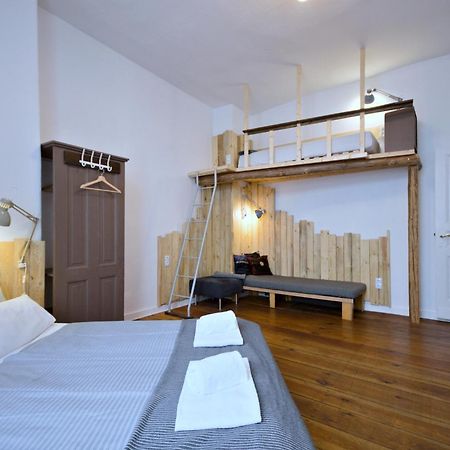 Courtyard Apartment  Berlin Extérieur photo